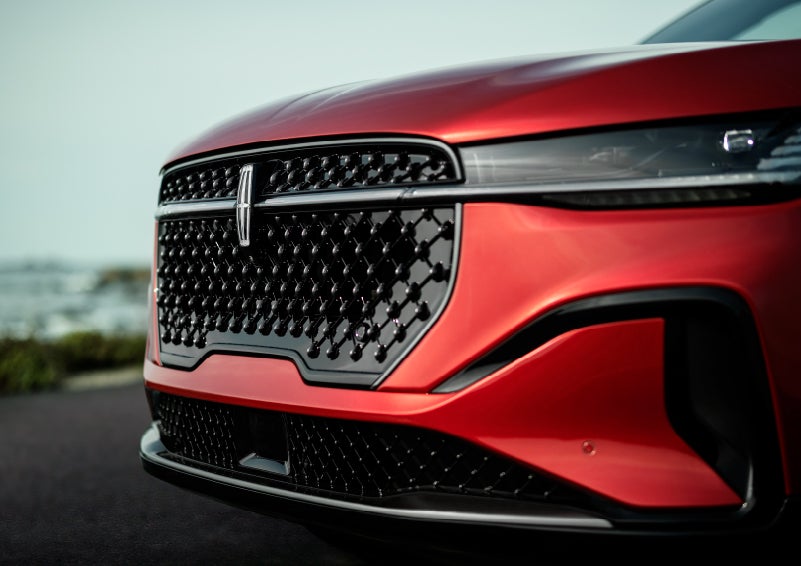 The sleek grille of a 2024 Lincoln Nautilus® SUV with the available Jet Appearance Package makes a bold statement. | All Star Lincoln in Prairieville LA